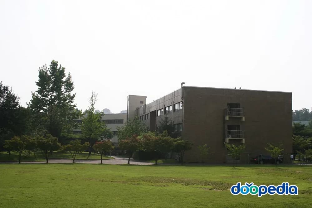 Sungkyunkwan University Biotech Building, Suwon